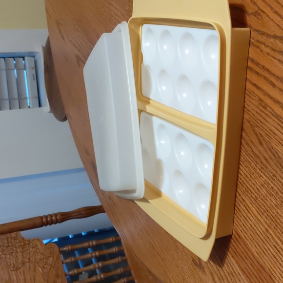 Tupperware Kitchen Vintage Tupperware Devilled Egg Keeper Tray